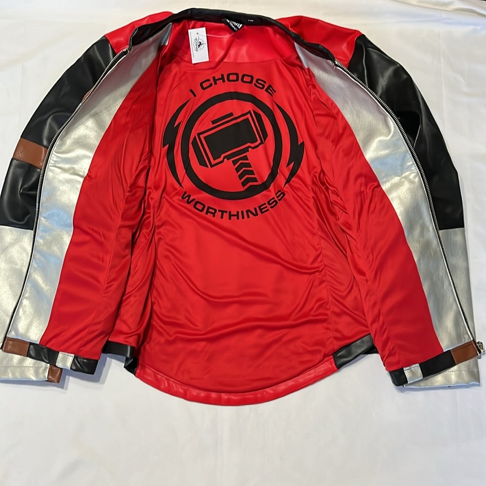 Marvel Her Universe THOR Faux Leather Jacket Love and Thunder Plus Size 1X NWT - Picture 10 of 13